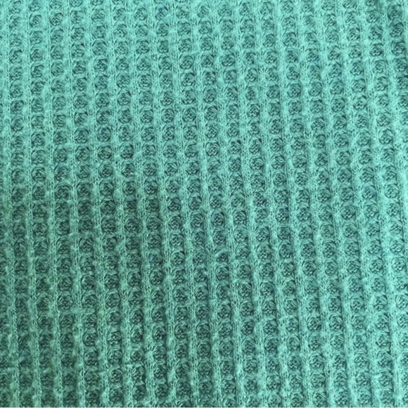 💫NWT Cat&Jack Girl’s Longsleeve Green Pull-over - Picture 4 of 8